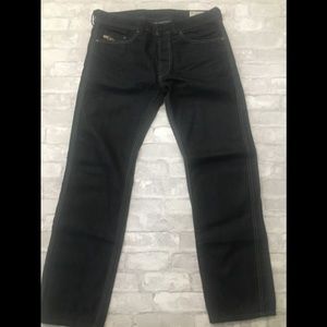 Authentic Diesel ‘Dughan’ Jeans!!!! EUC!!!